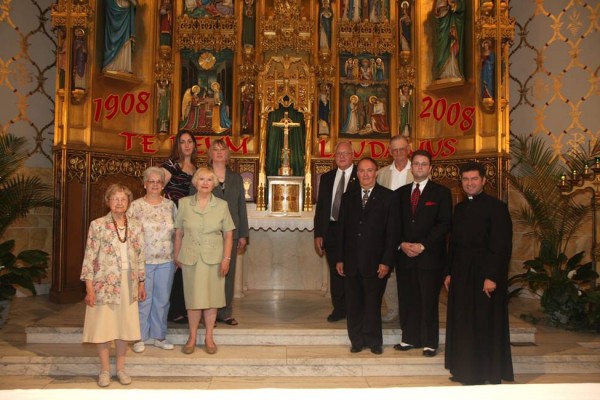 Eucharistic Ministers 